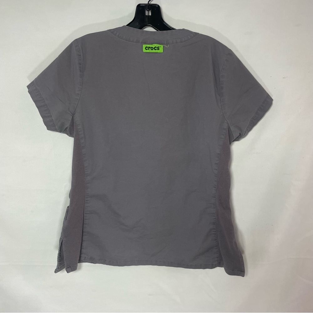 Crocs Grey Scrub Top š¤ - Picture 3 of 3